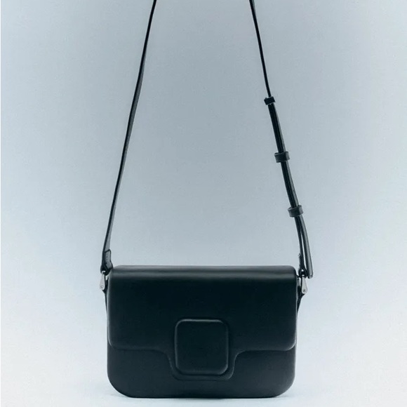 ZARA SQUARE PIECE TRIM CROSSBODY BAG - Picture 2 of 5